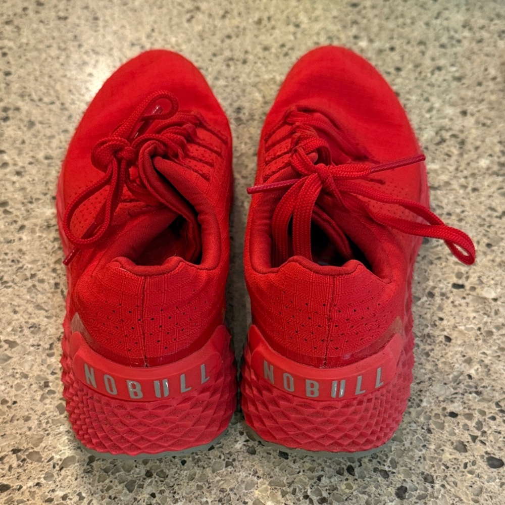 NOBULL Red running Sneakers M 6.5 W 8